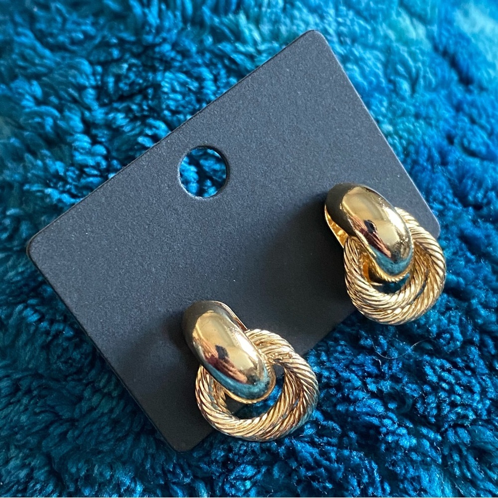 ⚜️3 for $30⚜️ Gold Tone Geometric Textured Dangle Earrings (Art Deco, Drop)